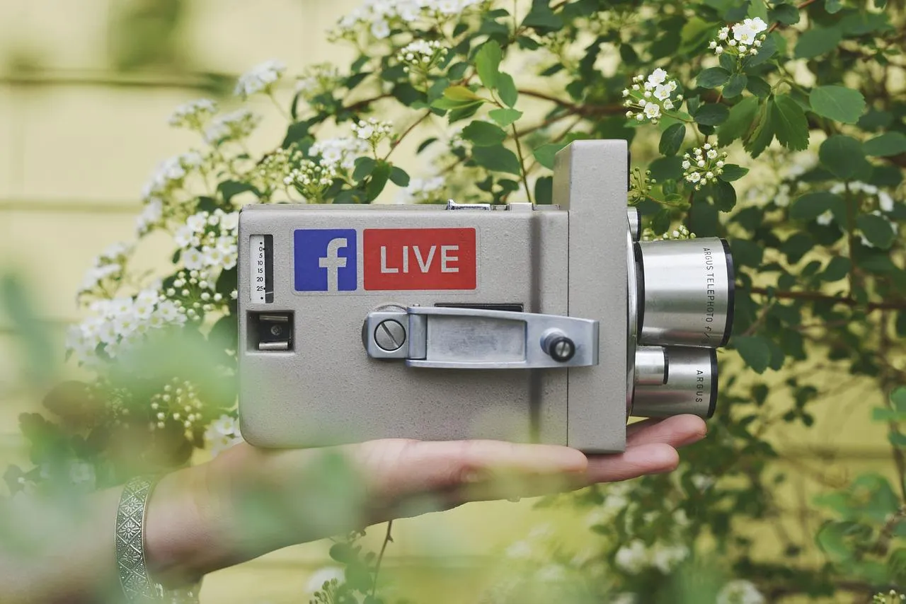 Comment réussir un Facebook live professionnel ?