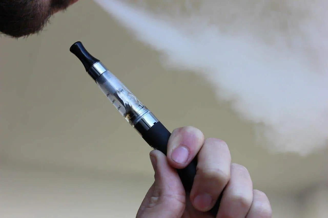 Le vapotage dans les bureaux, c’est possible ?