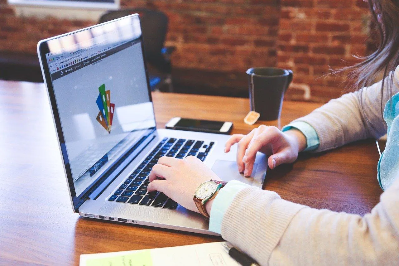 Quels métiers peut faire un étudiant en freelance ?